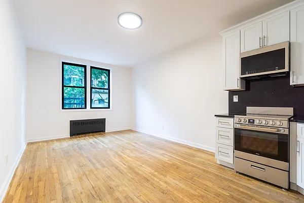 Rented by Compass | media 4