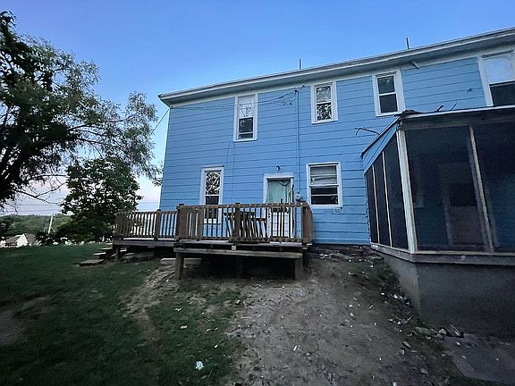 2nd image of 1502 N 10th St