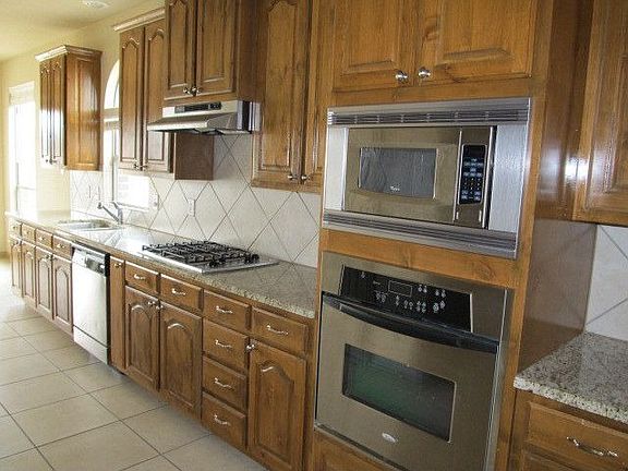 5th image of 8101 Wildrock Dr