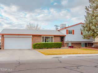 1309 E 23rd St, Farmington, NM 87401