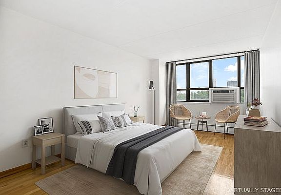 4th image of 301 Cathedral Pkwy #10F