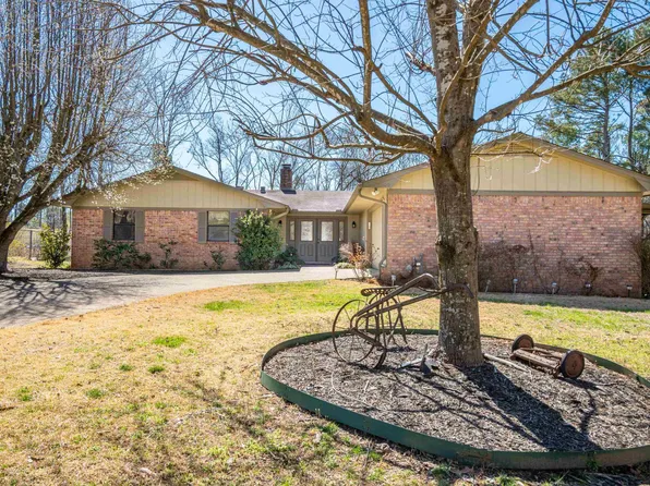100 Chase Pl, Hot Springs, AR 71901