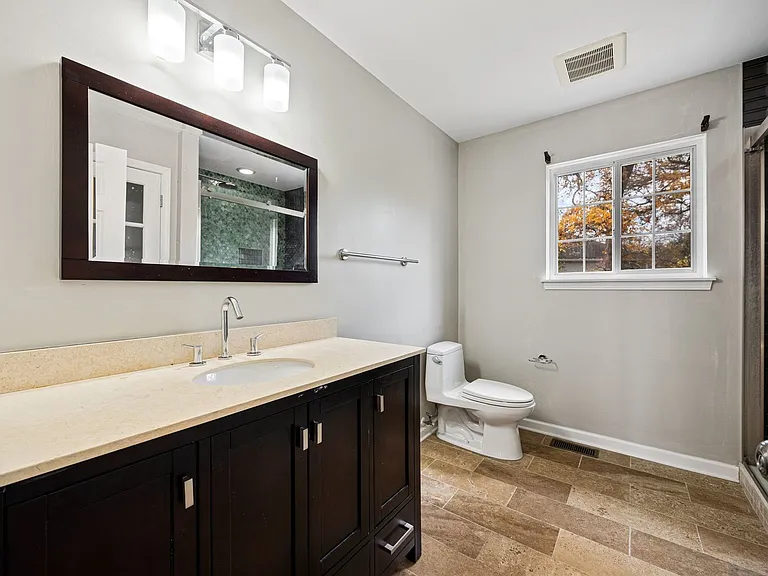 722 Aster Dr — Photo 25