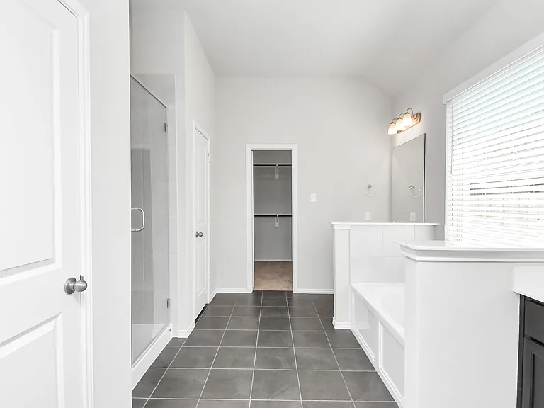 1242 Muscadine Hollow Ln — Photo 33