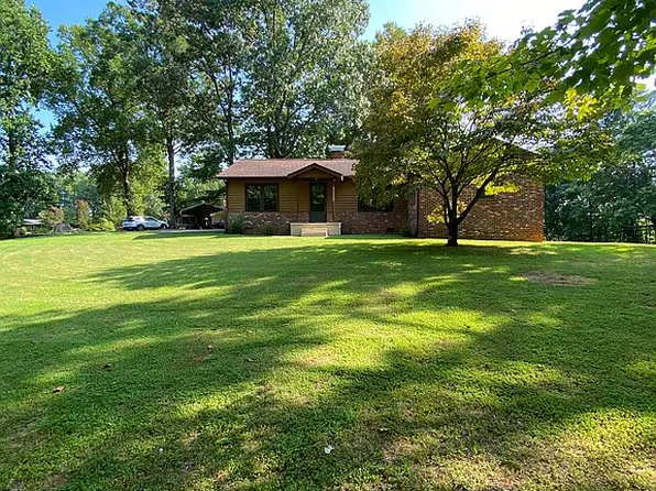 60 Thermal Hill Ln, Tryon, NC 28782