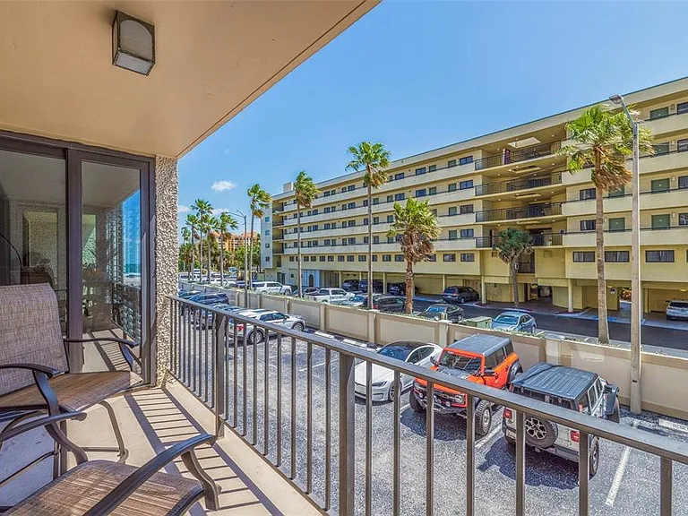 5396 Gulf Blvd #209 — Photo 33