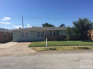 7006 Sycamore Dr, Galveston, TX 77551