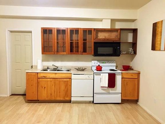 2nd image of 450 SE 5th Ave APT 4
