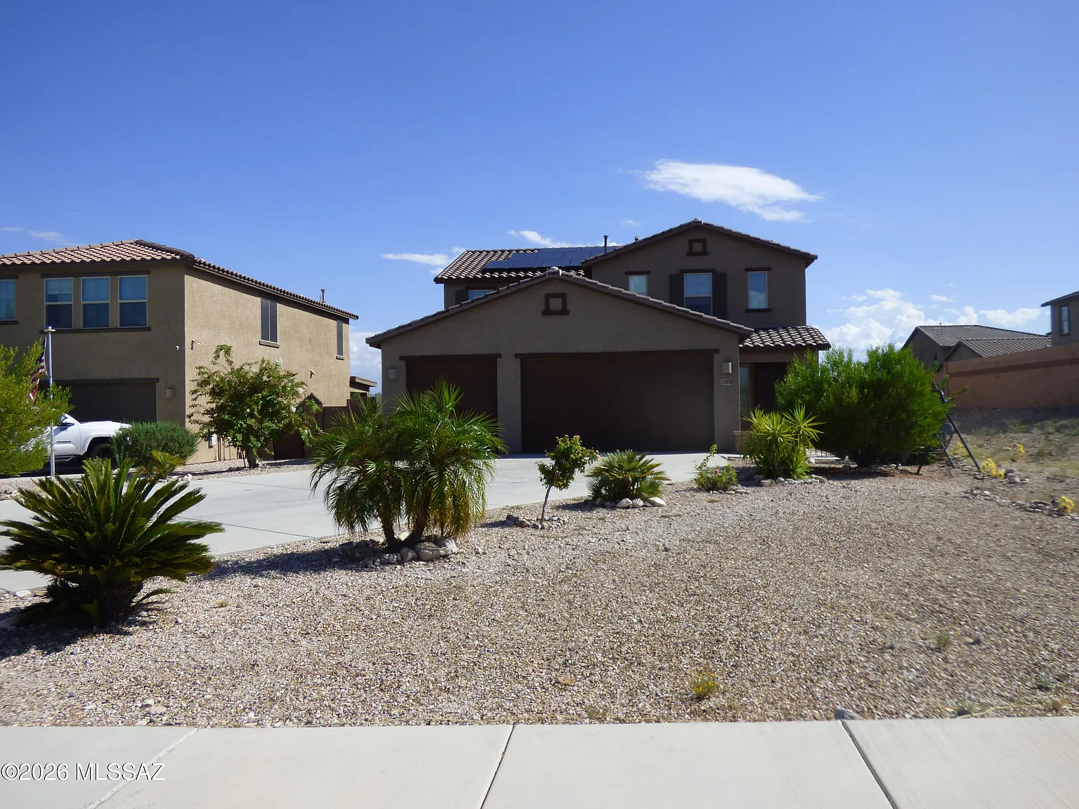 4 bed, 3.5 bath, 3005 sqft, $3,750 — Photo 2