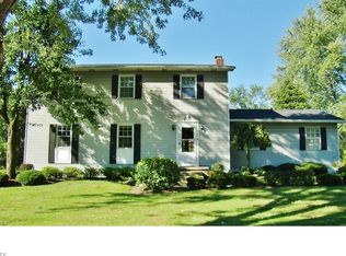 3253 Elgin Dr, Akron, OH
