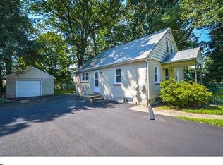 2024 Garfield St, Croydon, PA 19021