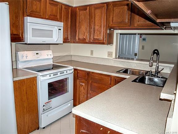 5th image of 7432 Ashfield Ct