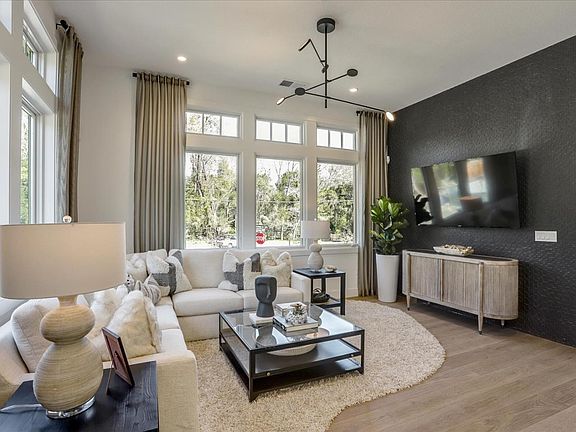 2nd image of 18862 Montalvo Oaks Cir