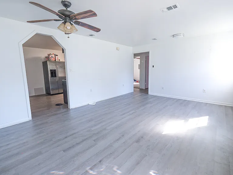 8508 Quebec Dr — Photo 6