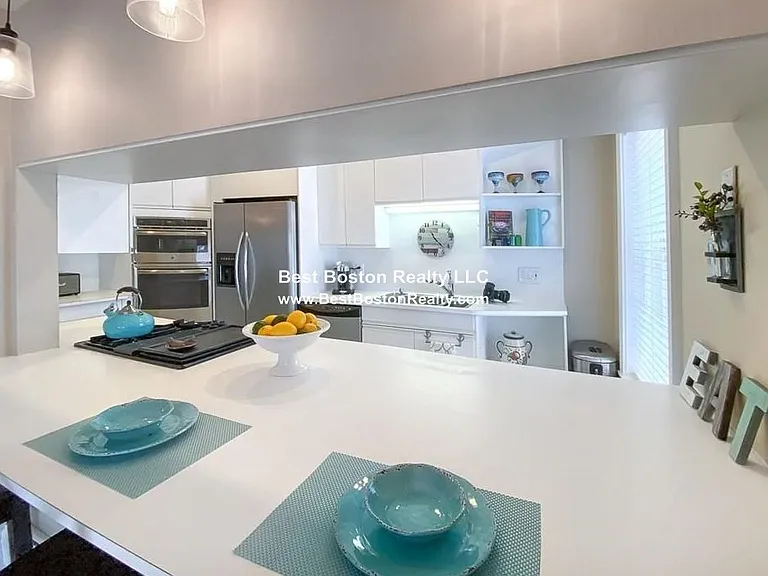 33 Longwood Ave #3 — Photo 14