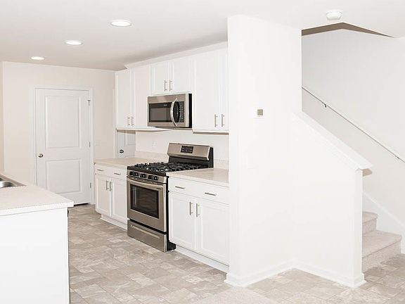 5th image of 878 66th Ave. N Lot 21 - Aisle A