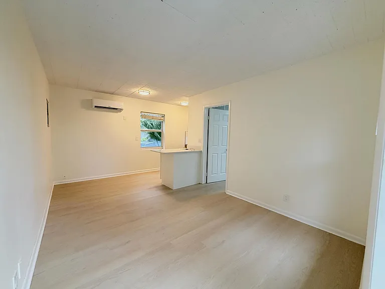 1713 Florida Ave #B4 — Photo 3