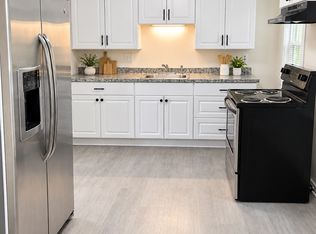 139 Lebanon Ave #5, Colchester, CT 06415