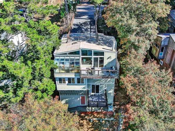 6055 Grizzly Peak Blvd, Oakland, CA 94611