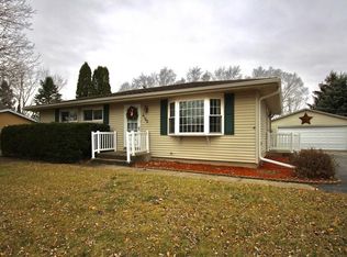 2160 Linway Dr, Beloit, WI 53511