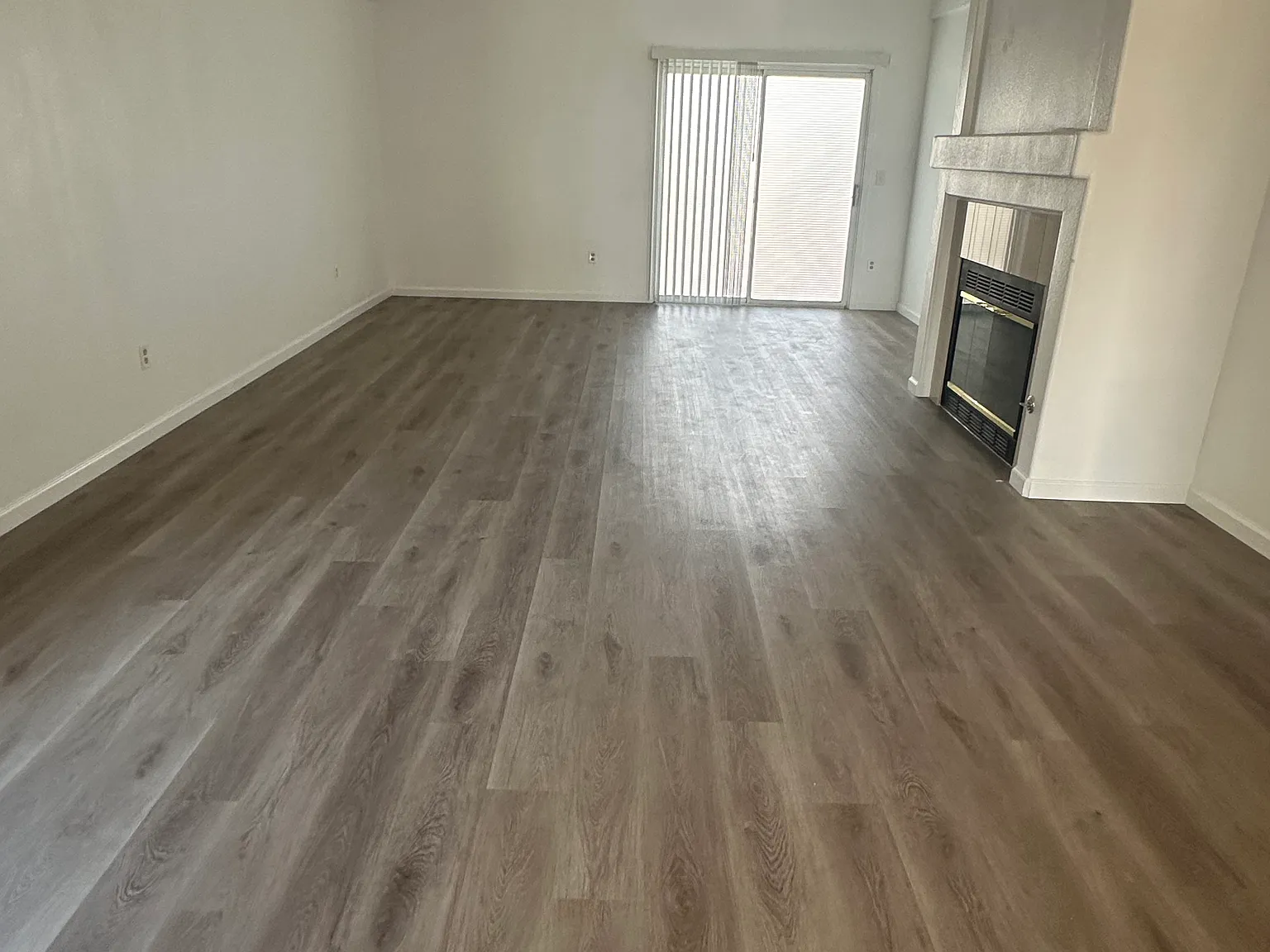 3 bed, 1458 sqft, $2,400 — Photo 3
