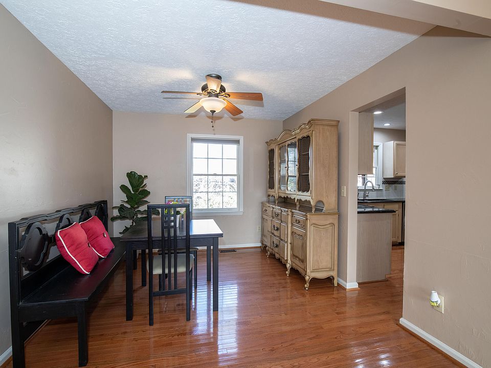 1st image of 1000 Royal Hunt Ct