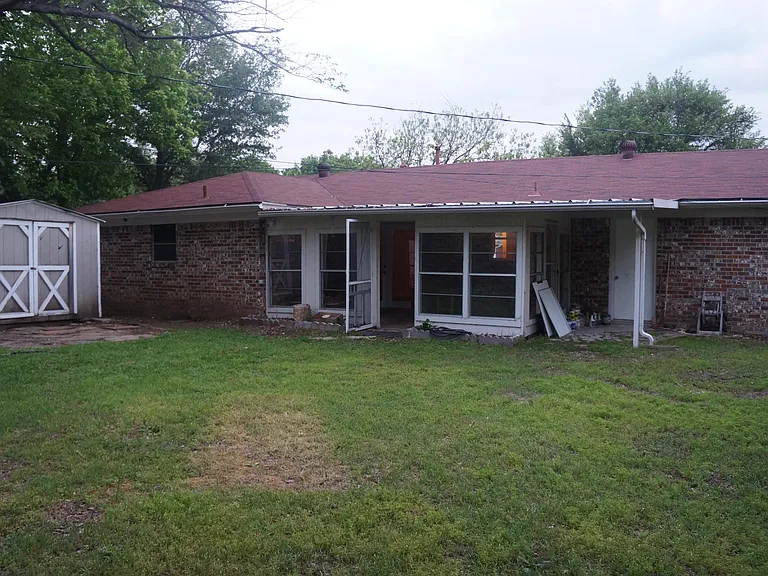 5428 Topper Dr — Photo 22