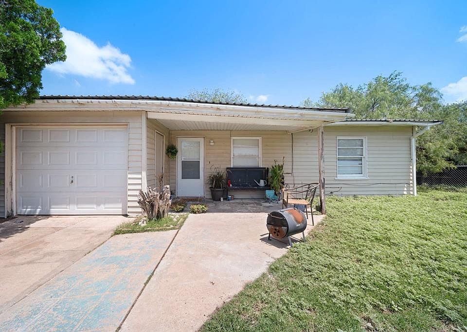 1st image of 1213 Ridgeroad Dr