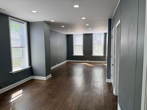 2nd image of 3651 S Wood St #2