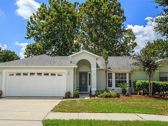 2nd image of 804 Lake Jackson Cir