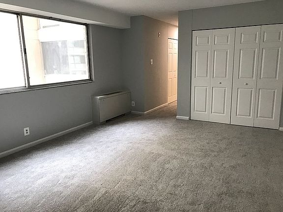4th image of 5500 Friendship Blvd APT 1626N