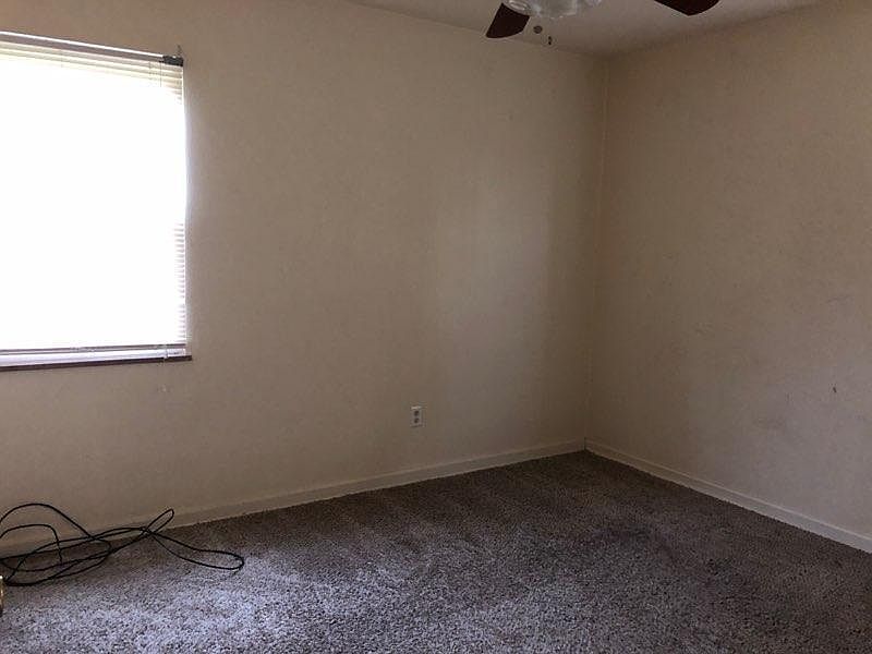 1st image of 19102 Pierce Dr