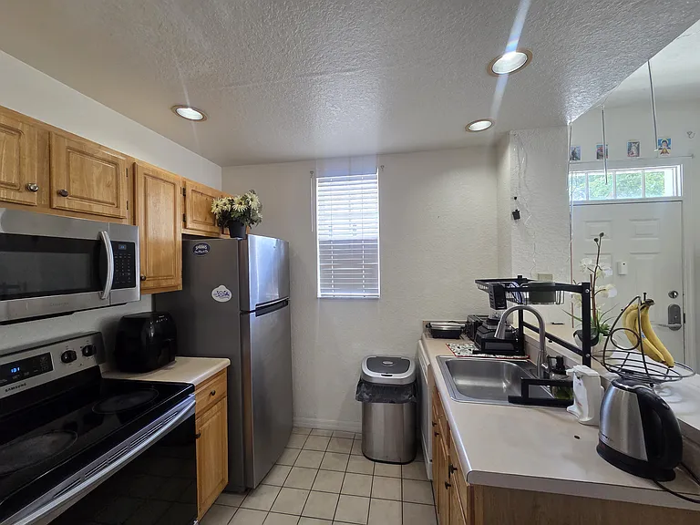 4013 Venetian Bay Dr #108 — Photo 7