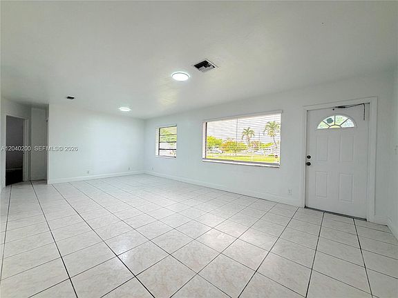 3rd image of 1740 SW 47th Ave