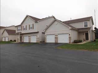 1670 W Chrysler Dr, Belvidere, IL 61008