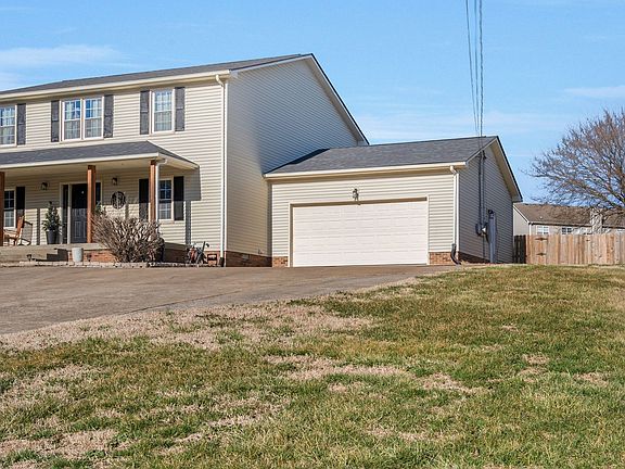 3rd image of 3355 Clearwater Dr