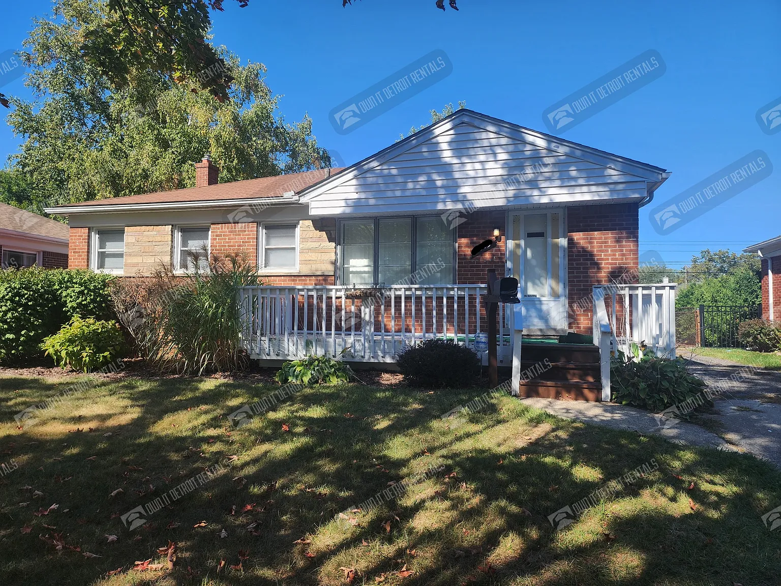 1519 Midland Blvd photo 1