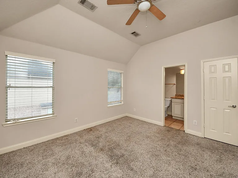 6314 Holly Canyon Ct — Photo 22