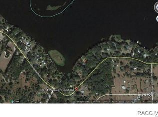 7143 W Riverbend Rd, Dunnellon, FL 34433