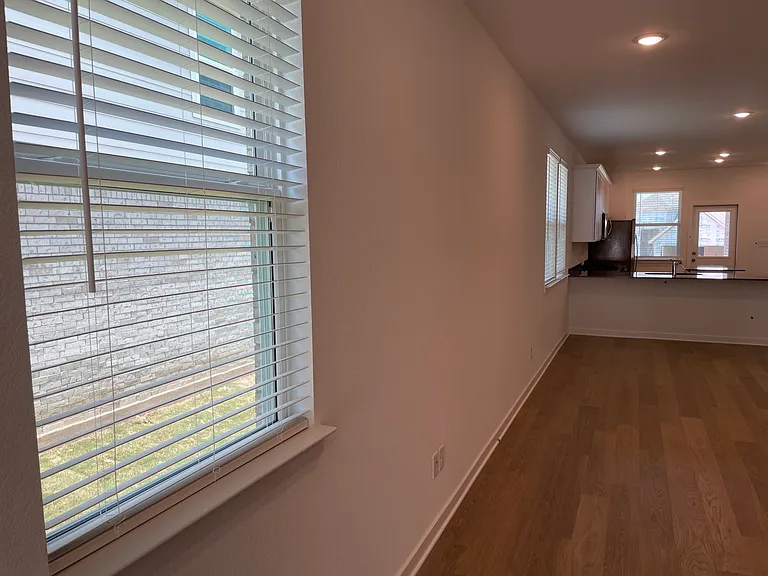 173 Golden Bell Way — Photo 34