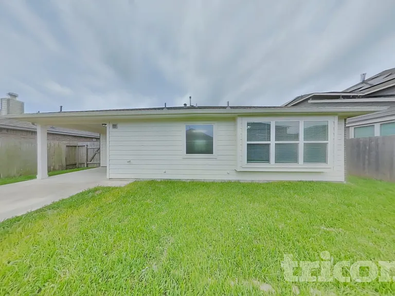 13702 Sun Bear Ct — Photo 16