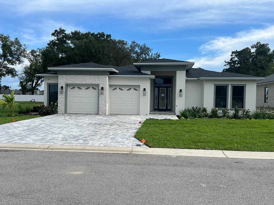 Pollard Pointe Dr