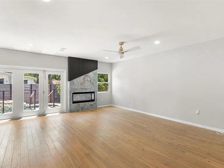 1007 Payne Ave — Photo 18