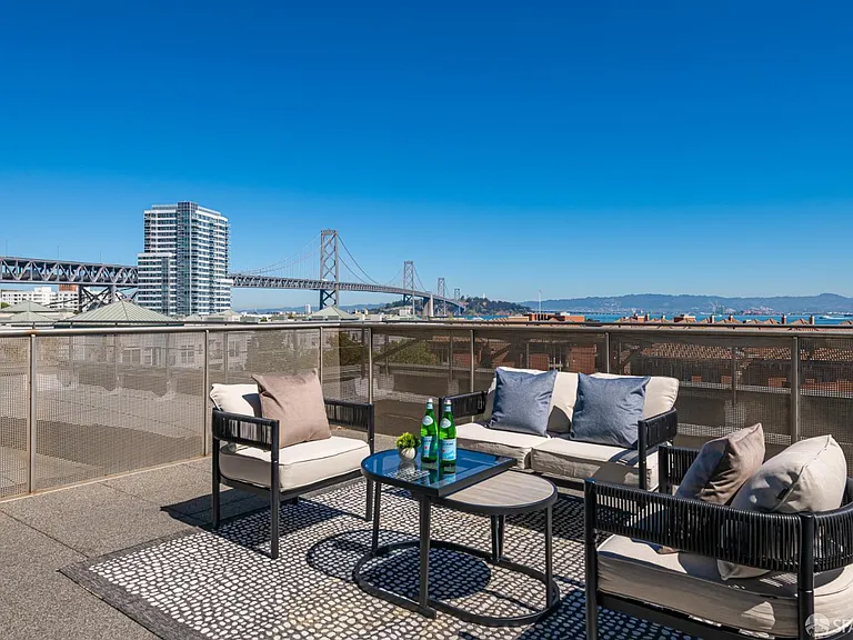219 Brannan St #5G — Photo 42