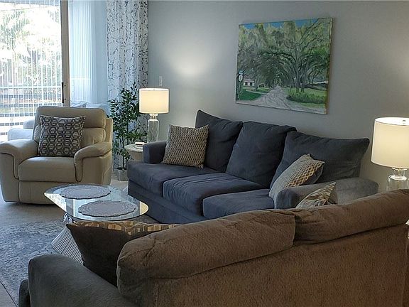 5th image of 935 E Causeway Blvd APT 103