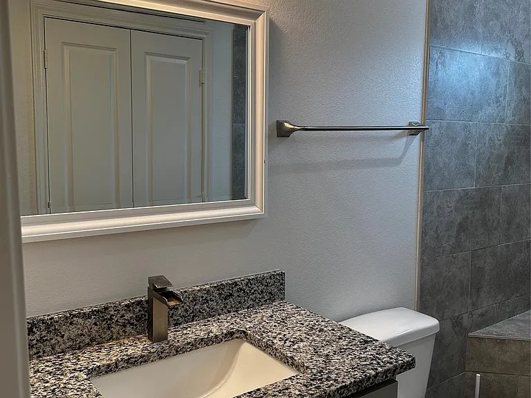 16686 E Lynbrook — Photo 15