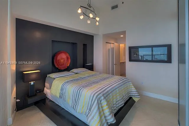 6515 Collins Ave #1804 — Photo 9