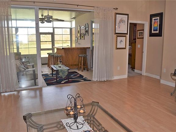 3rd image of 10330 Cleghorn Dr