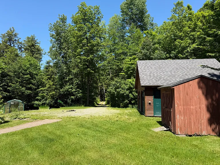 Garage and plenty of parking