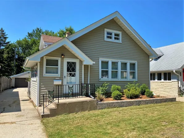 2129 N 66th STREET, Wauwatosa, WI 53213